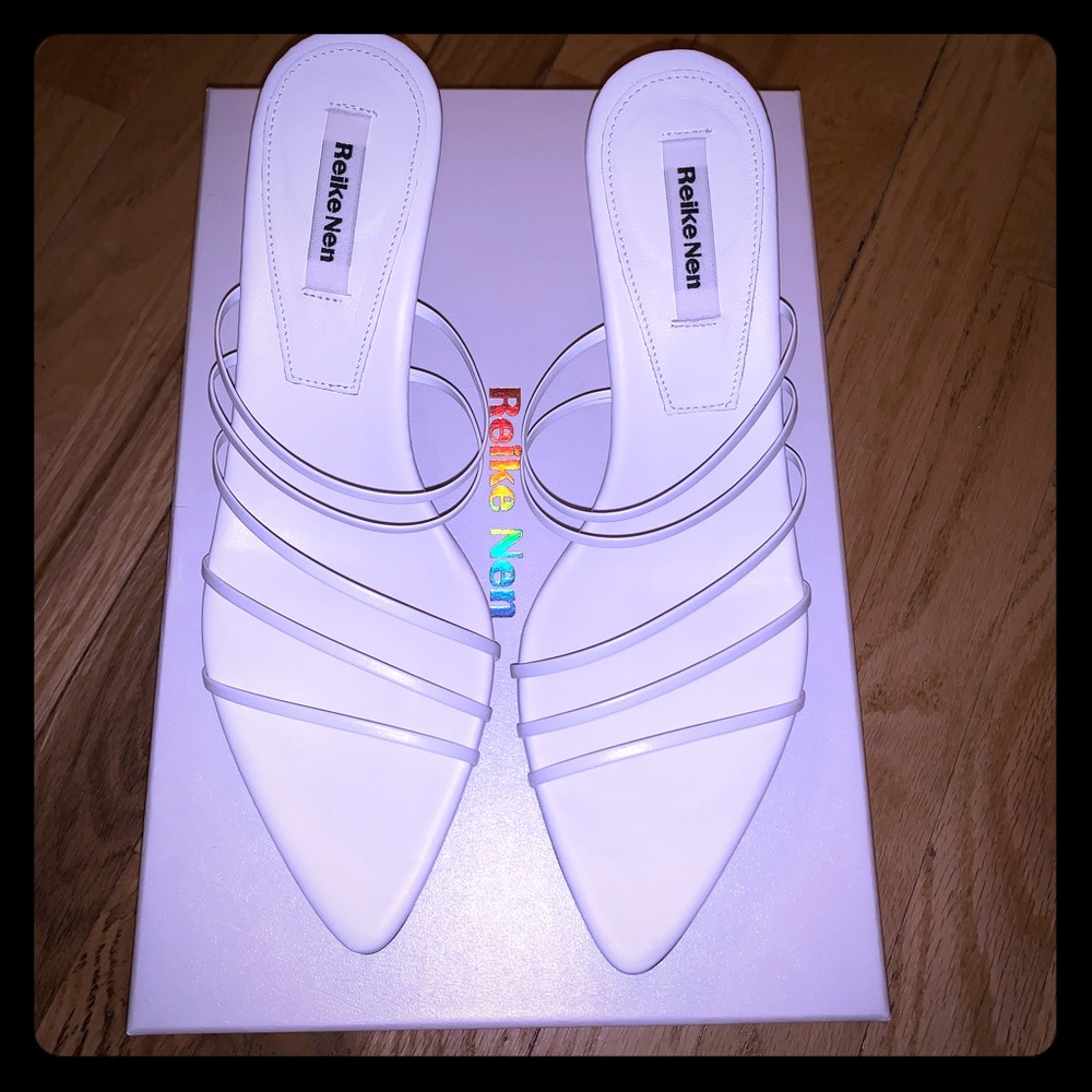 ❌SOLD❌Reike Nen white strappy kitten heel sandals - Picture 1 of 5